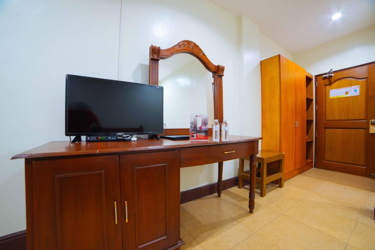 Reddoorz Premium @ Korea Town Angeles City Exteriör bild