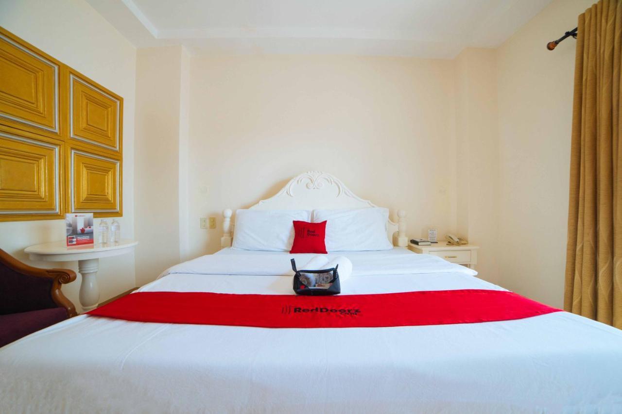 Reddoorz Premium @ Korea Town Angeles City Exteriör bild